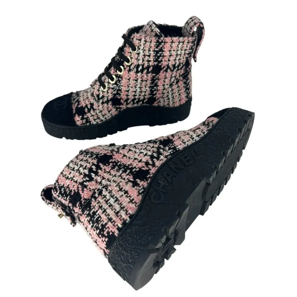 Chanel 2021 CC Logo Tweed Cap Toe Lace-Up‎ Combat Boots Size 37